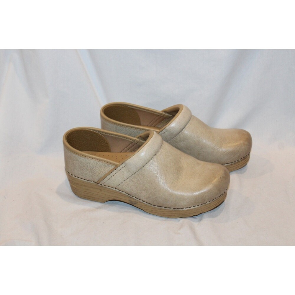 Dansko Women's Professional Leather Clogs EU 39 SAND MILLED BURNISHED